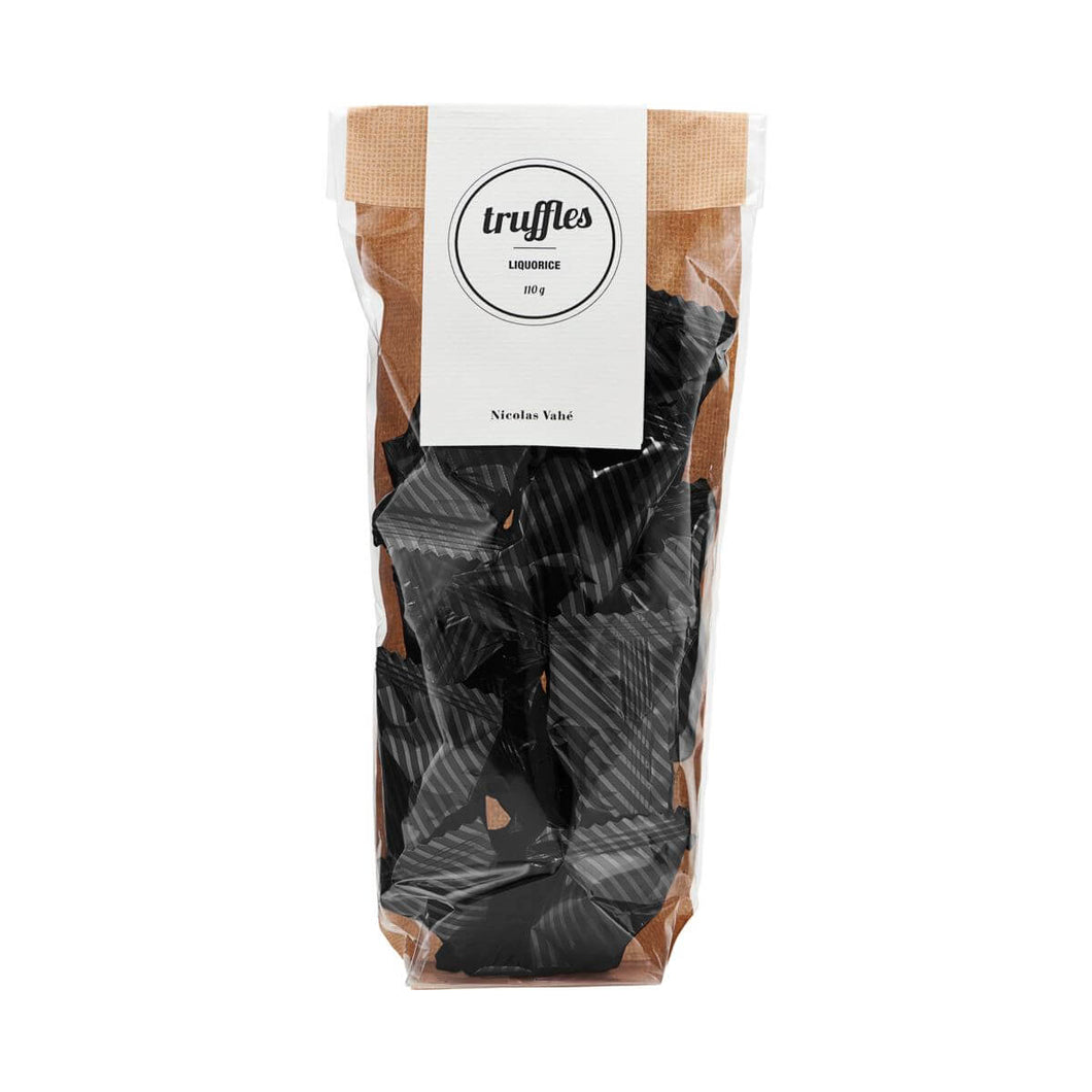SÚKKULAÐI TRUFFLUR MEÐ LAKKRÍS KRÖNSI